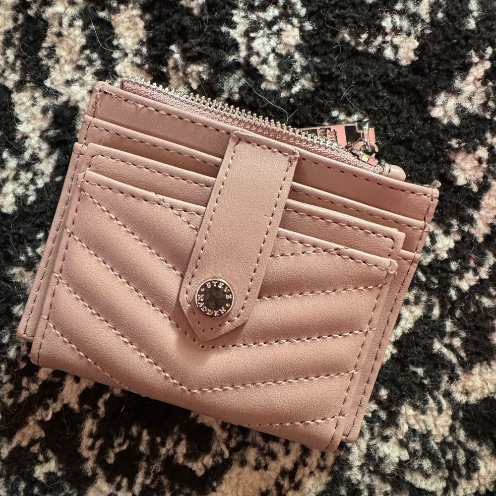 Steve Madden Pink Quilted Wallet Sleek Design